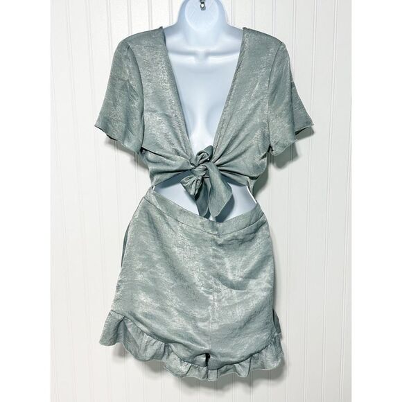 Show Me Your Mumu Women's‎ Riviera Tie-Front Romper Ruffle Trim Green Large - Picture 2 of 14